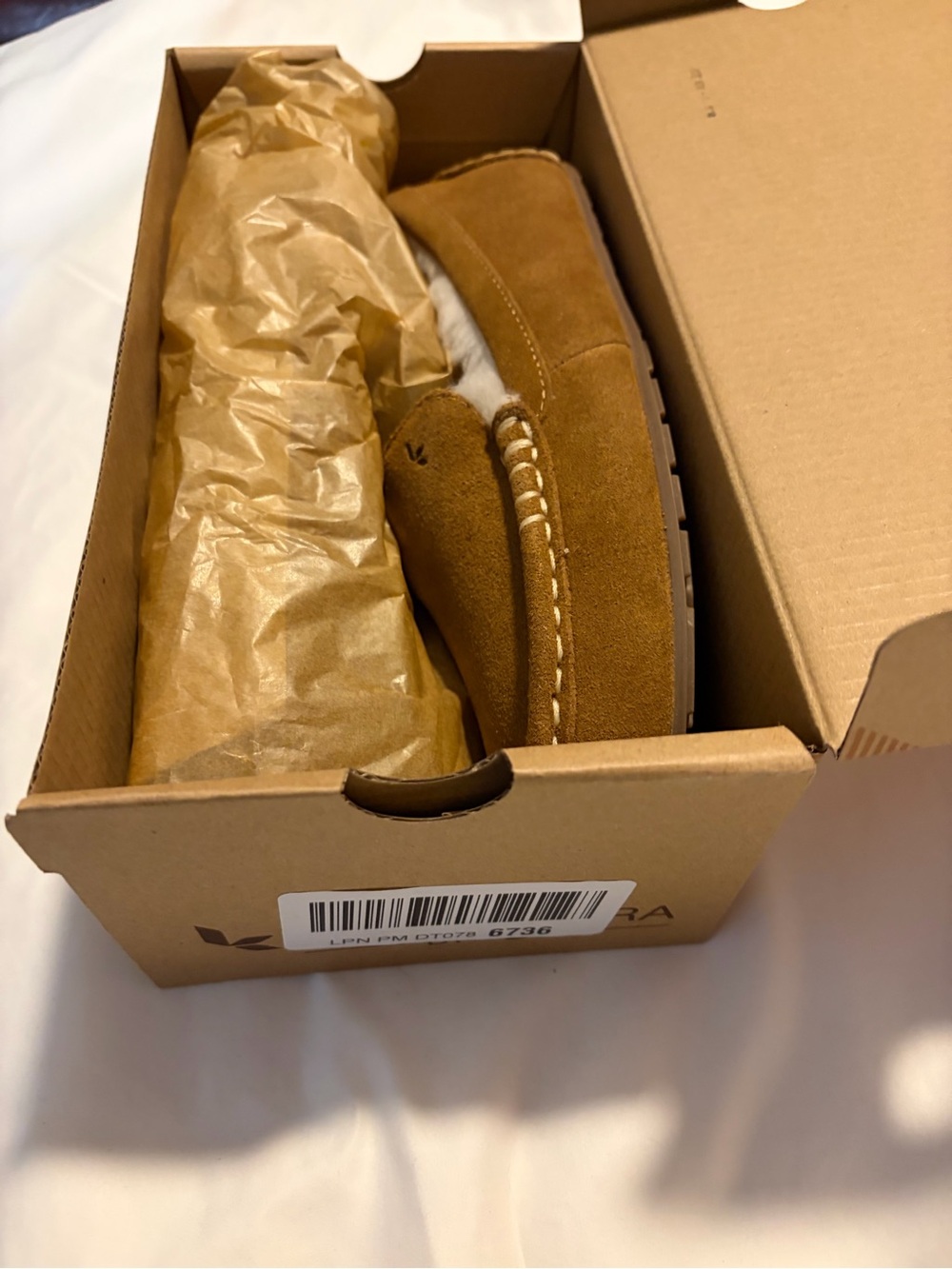 Koolaburra by Uggs WLEZLY Sz 7 Suede Moccasin Slip-On in Chestnut Brown NEW BOX!